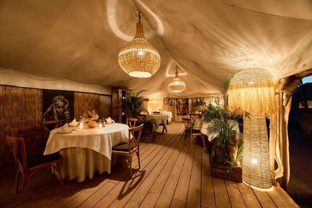 Dîner sous les étoiles à Inara Camp Agafay